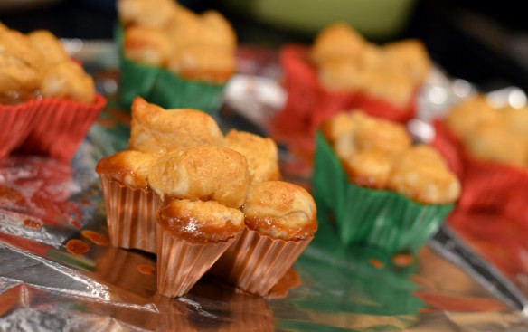 {Shortcut} Butterscotch Monkey Bread Muffins